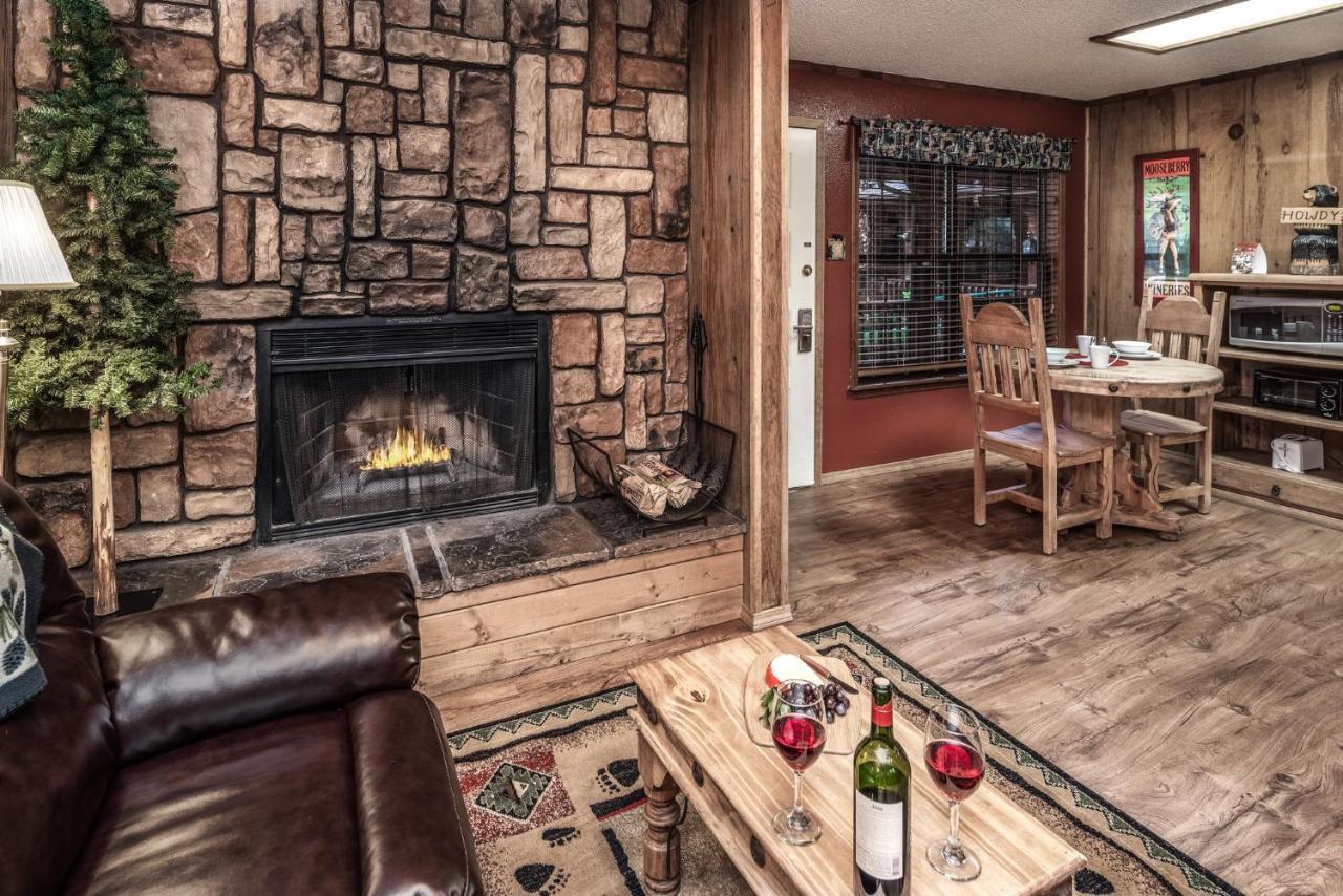 Shadow Mountain Lodge And Cabins Ruidoso Exteriör bild
