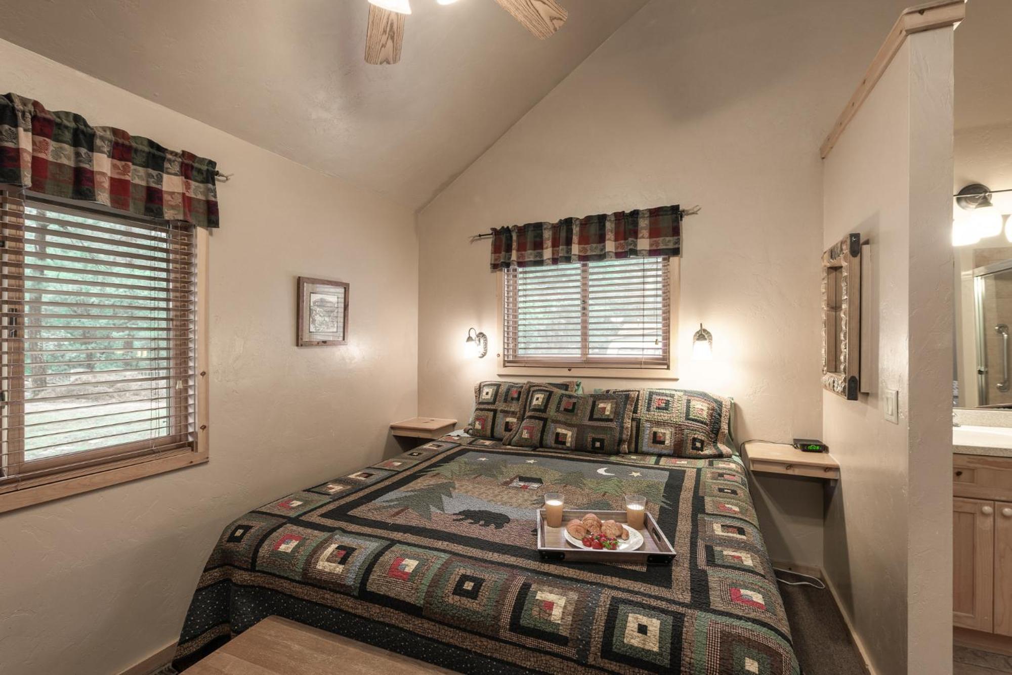 Shadow Mountain Lodge And Cabins Ruidoso Exteriör bild