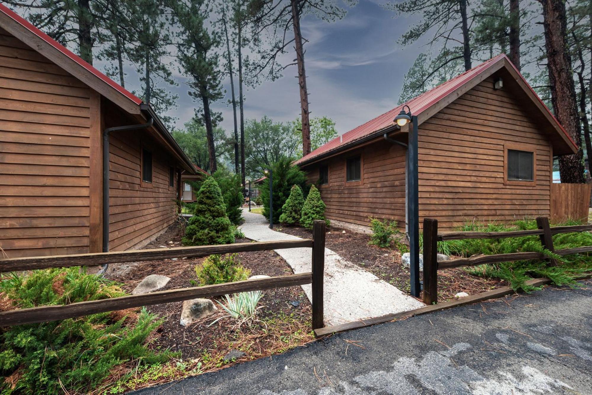 Shadow Mountain Lodge And Cabins Ruidoso Exteriör bild